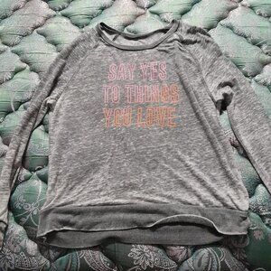 Women's long sleeve shirt